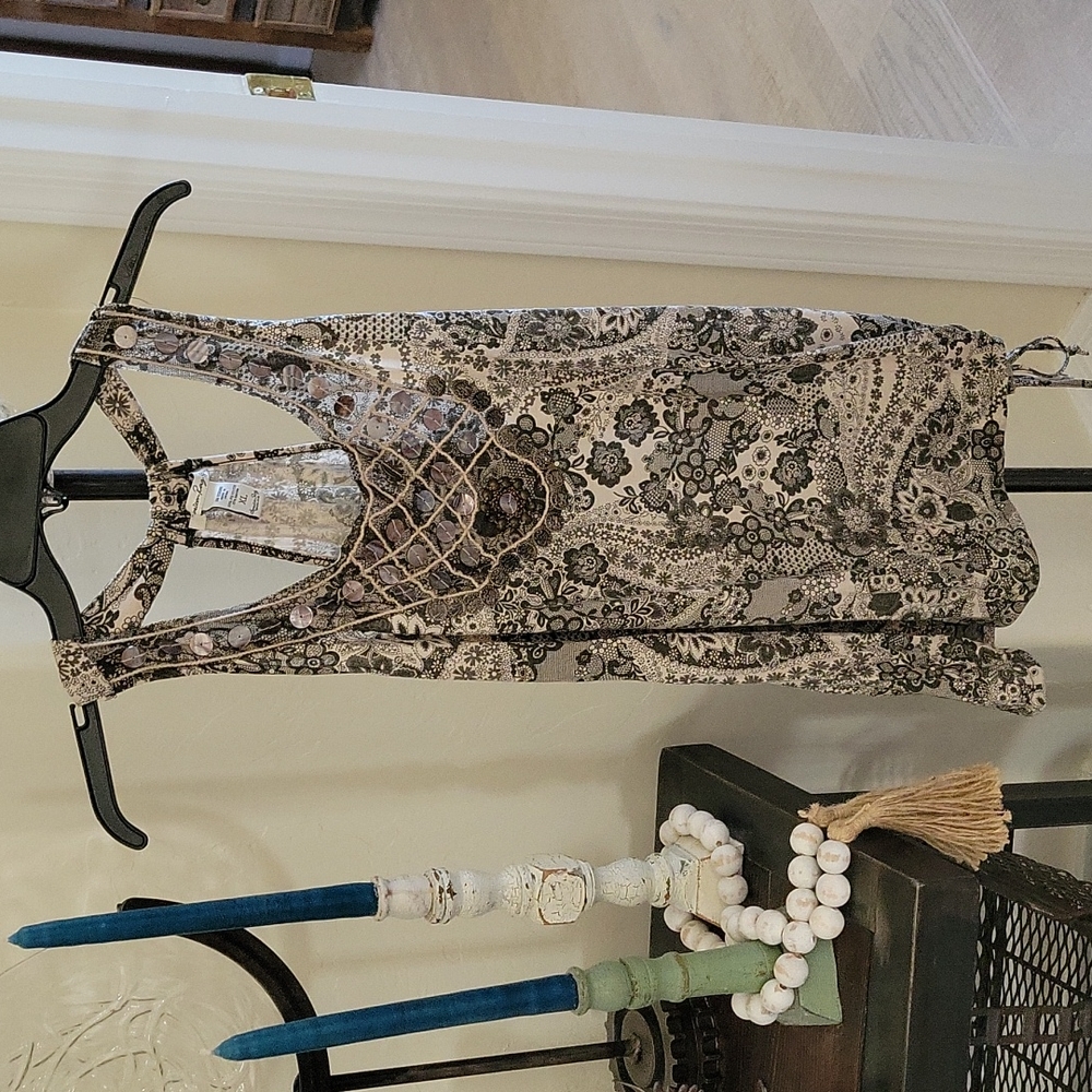 American Rag halter top.  Drawstring waistband,  embellished neckline Jr XL